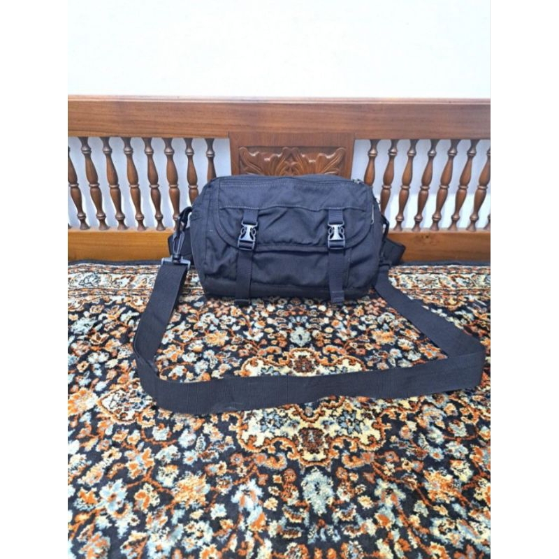 Tas sling / waist bag soletrek