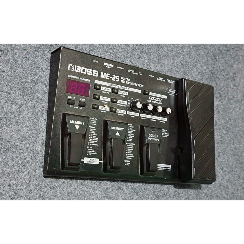 Boss ME-25 Guitar Multieffect