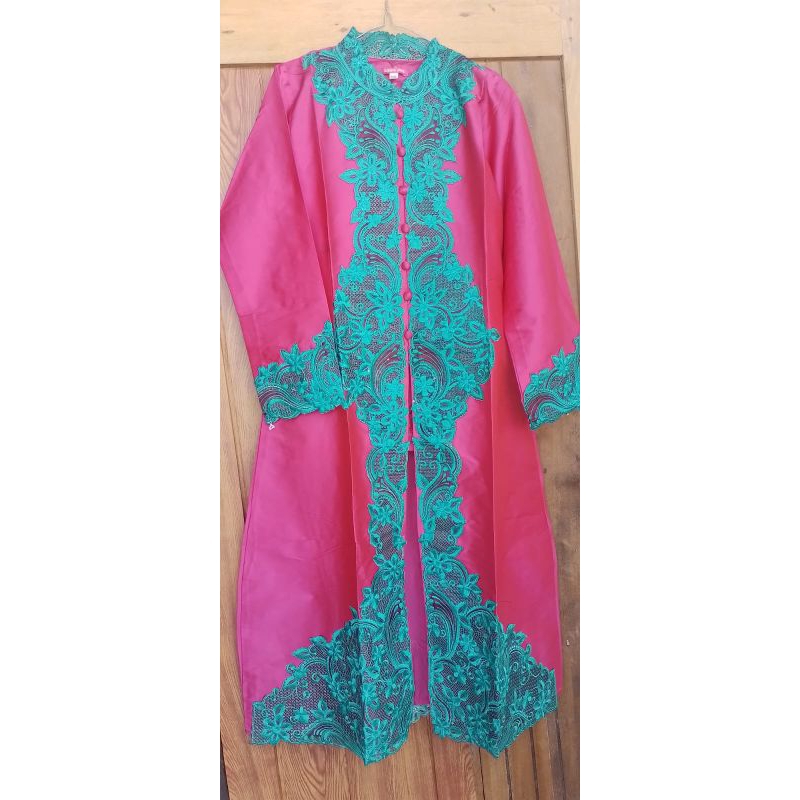 setelan celana kebaya bordir tafeta bahan silk