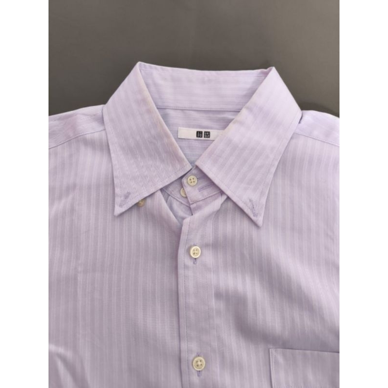 Kemeja putih pria second branded uniqlo