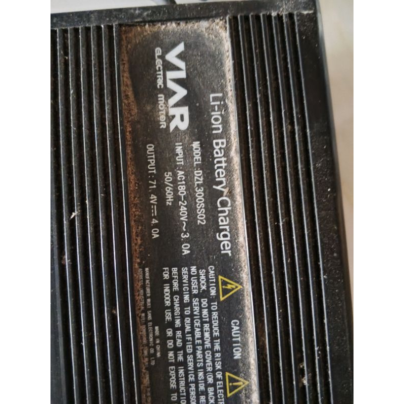 charger cas ces motor listrik Viar q1 60 volt