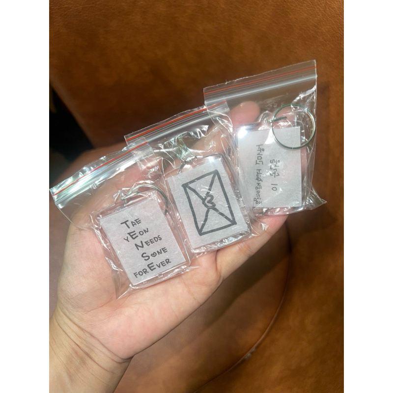 Keyring Confetti The Tense Taeyeon Concert (asli)