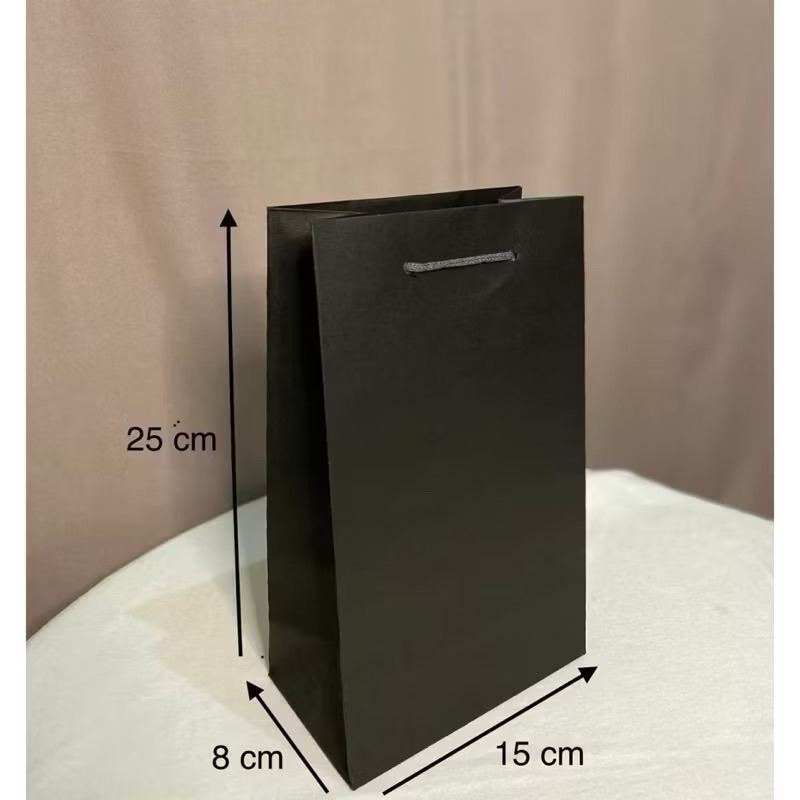 

Paperbag 15x25 hitam (waferr) ready stock paperbag
