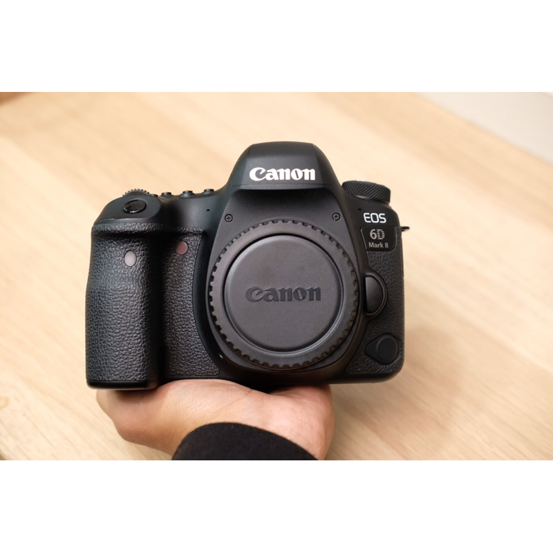 CANON 6D MARK II BODY ONLY FULLBOX LIKE NEW SC 9K