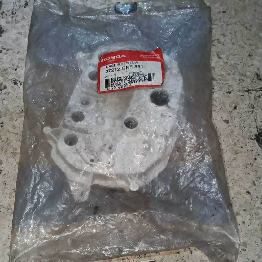 Cover km grand Cover kilomete grand Batok kilometer grand Batok km grand 37212-gn5-831