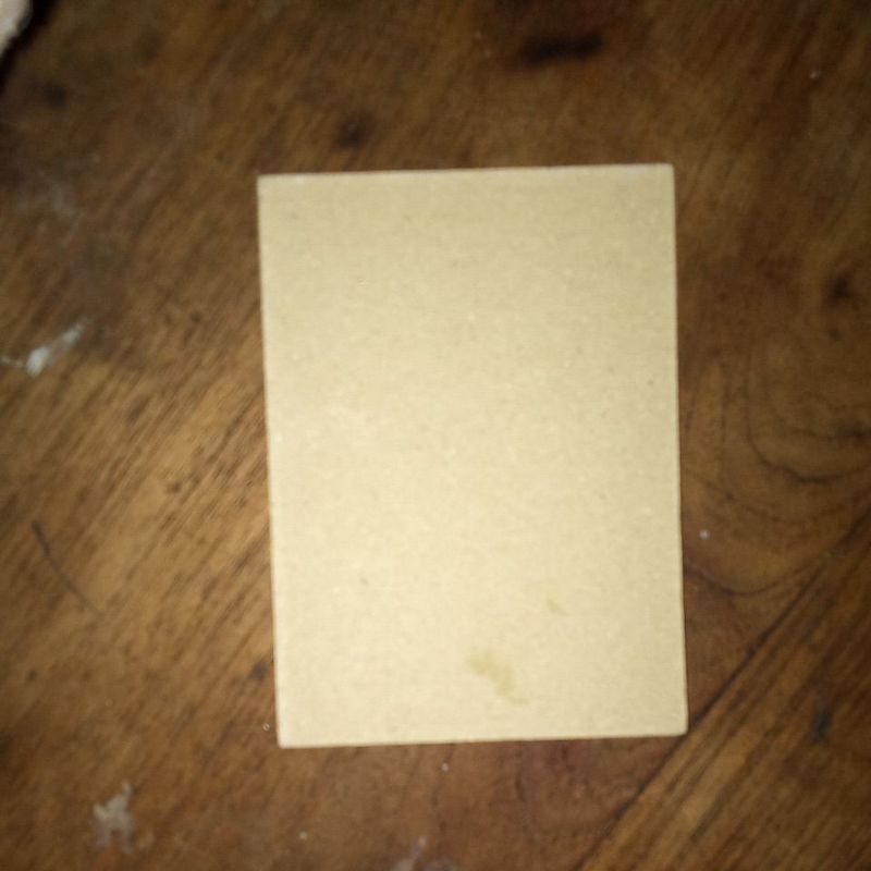 

preloved yellow board + FREE BUBBLE WRAP