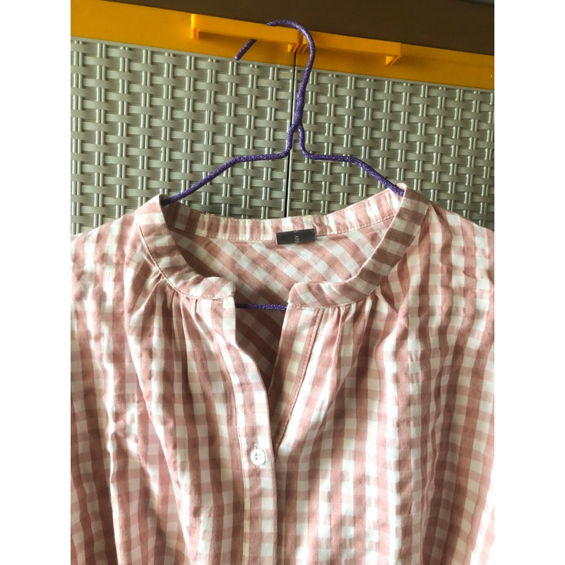 This Is April Kemeja