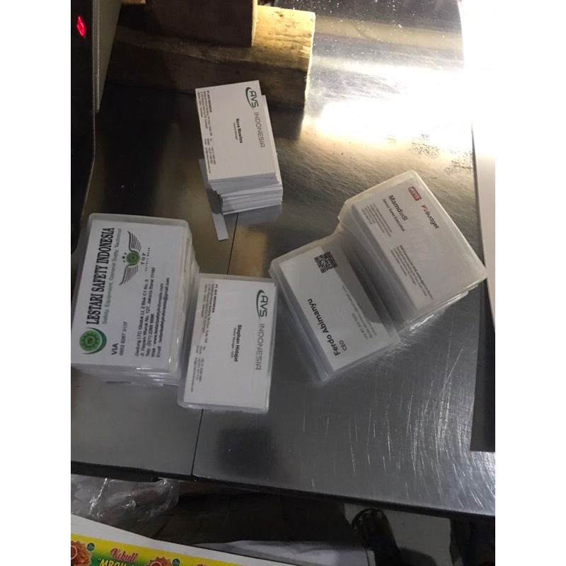 

CETAK PRINT KARTU NAMA MURAH CEPAT BERKUALITAS