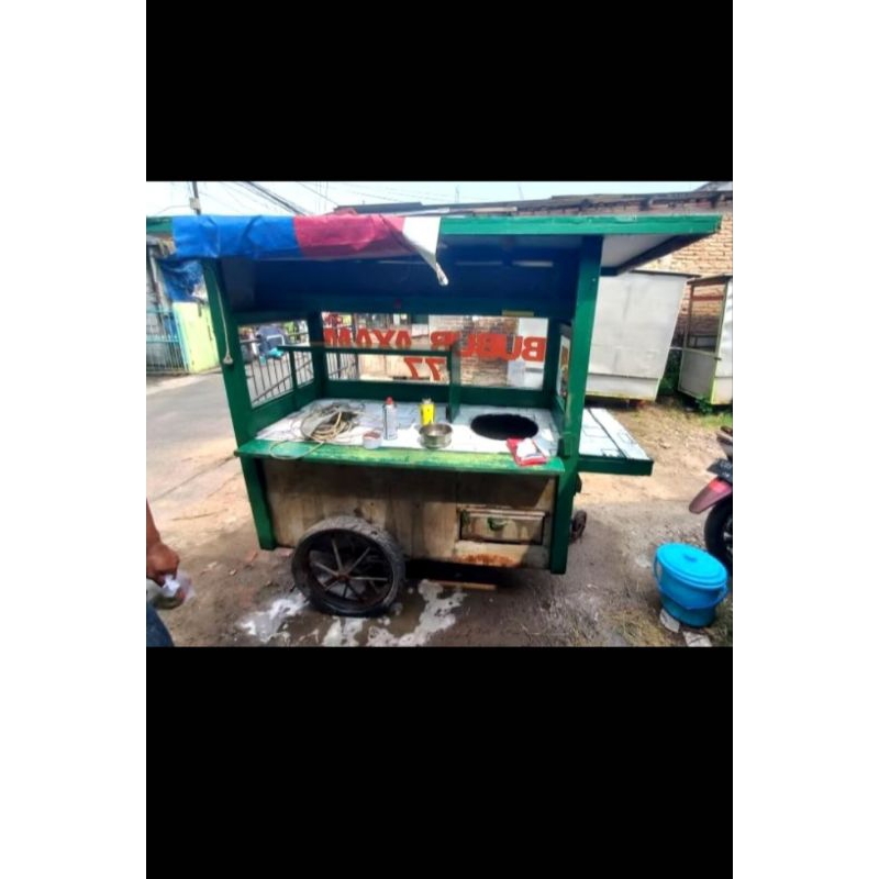 Gerobak kayu kokoh Bekas