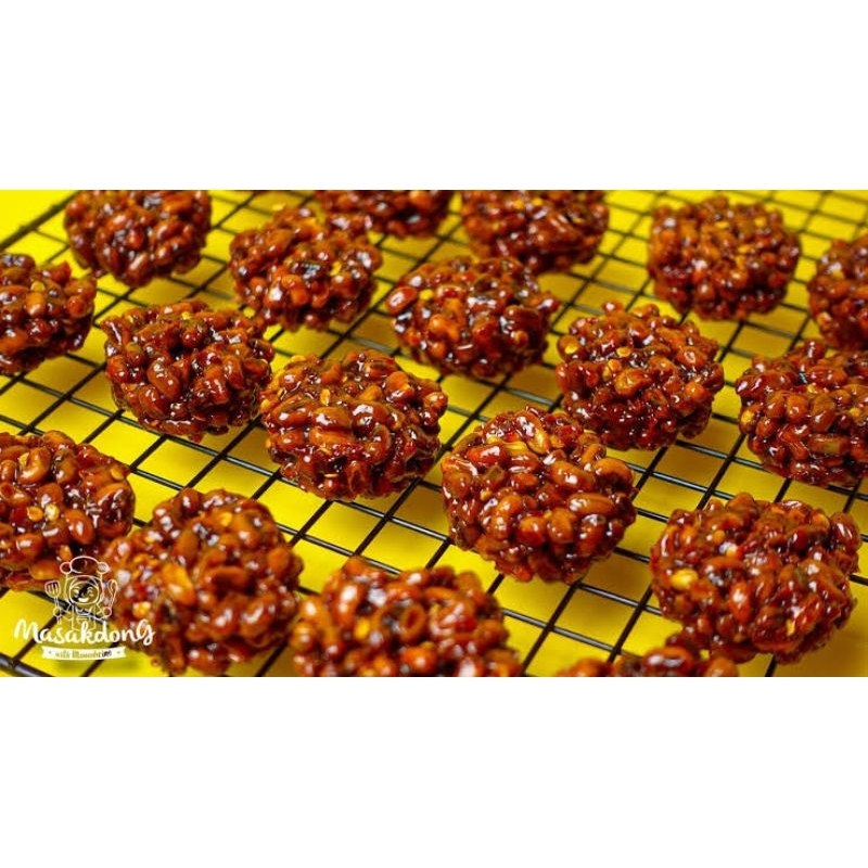 

Kacang Balado pedas manis 120 Gram / kacang pedas manis