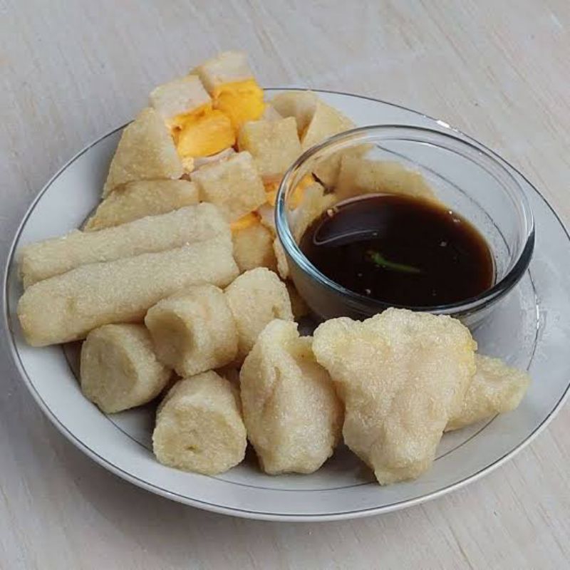 

Pempek Ikan Tenggiri Campur
