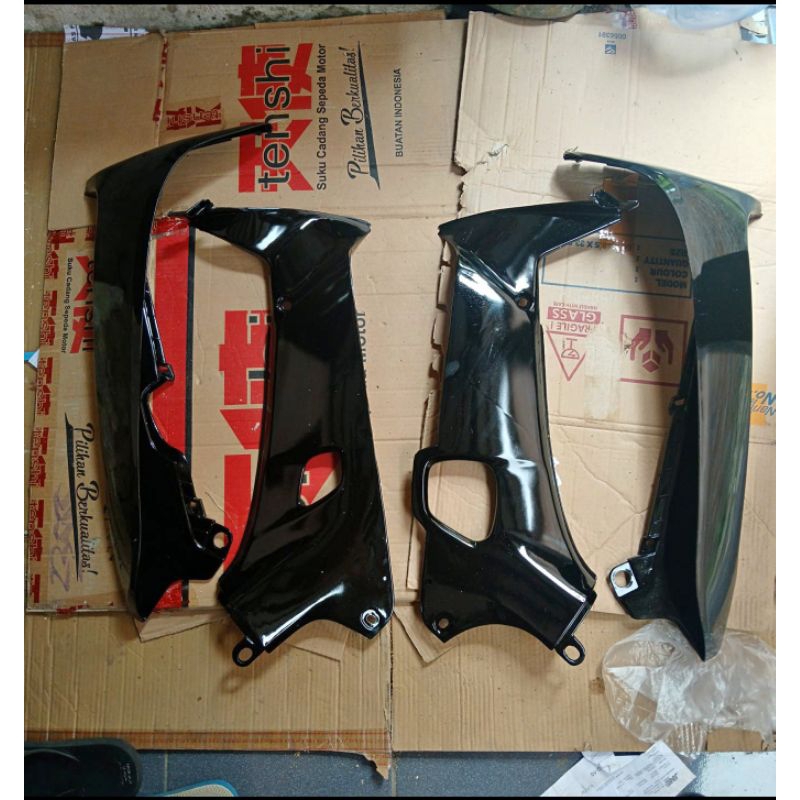 Sayap luar dalam Supra x lama Supra fit lama