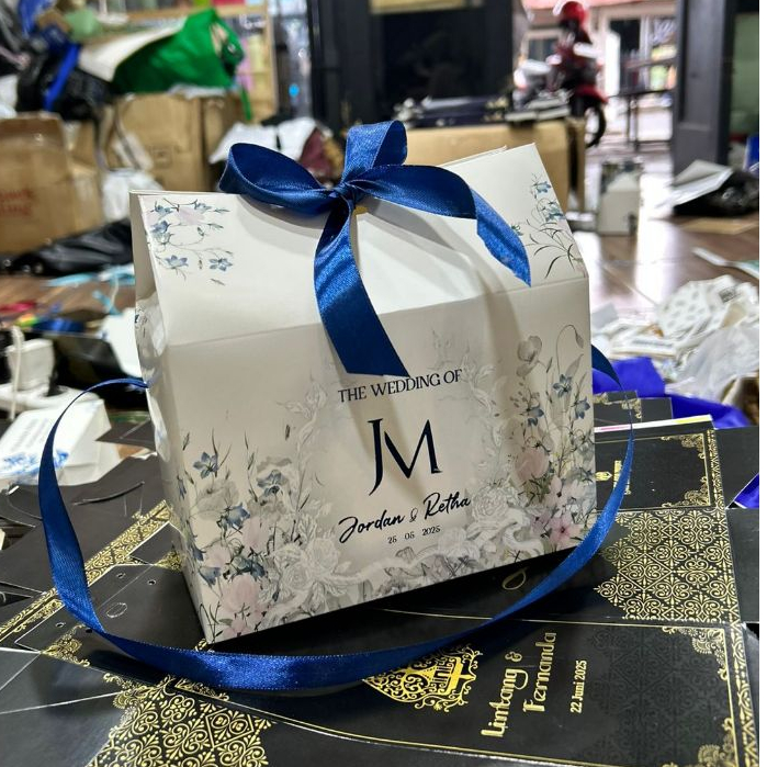 

TERMURAH soft box CUSTOM KEMAS SOUVENIR WEDDING PERNIKAHAN