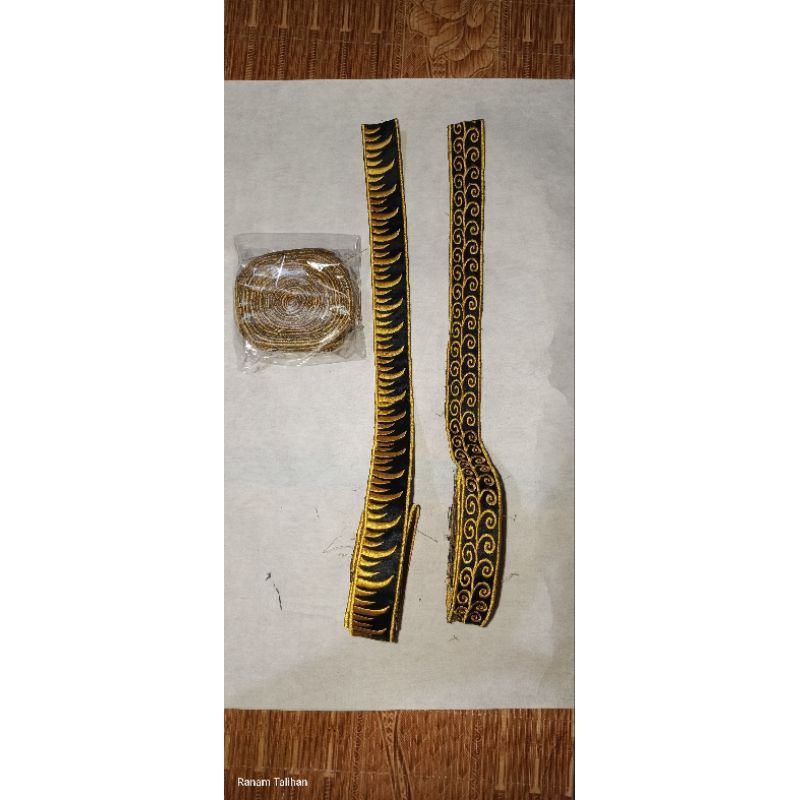 renda baju adat paser