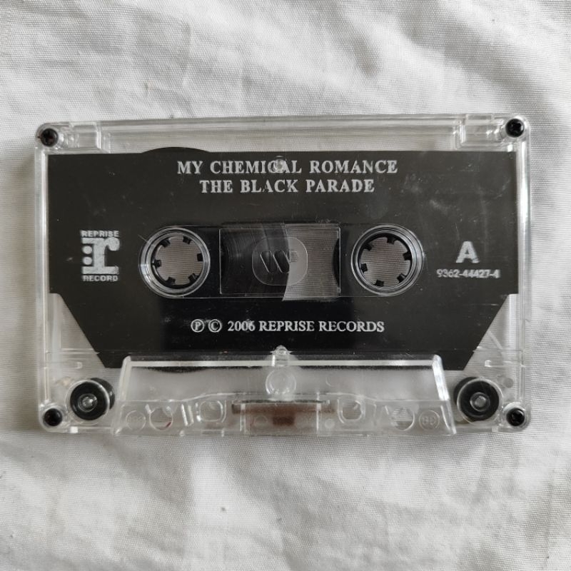 kaset my chemical romance black parade no cover