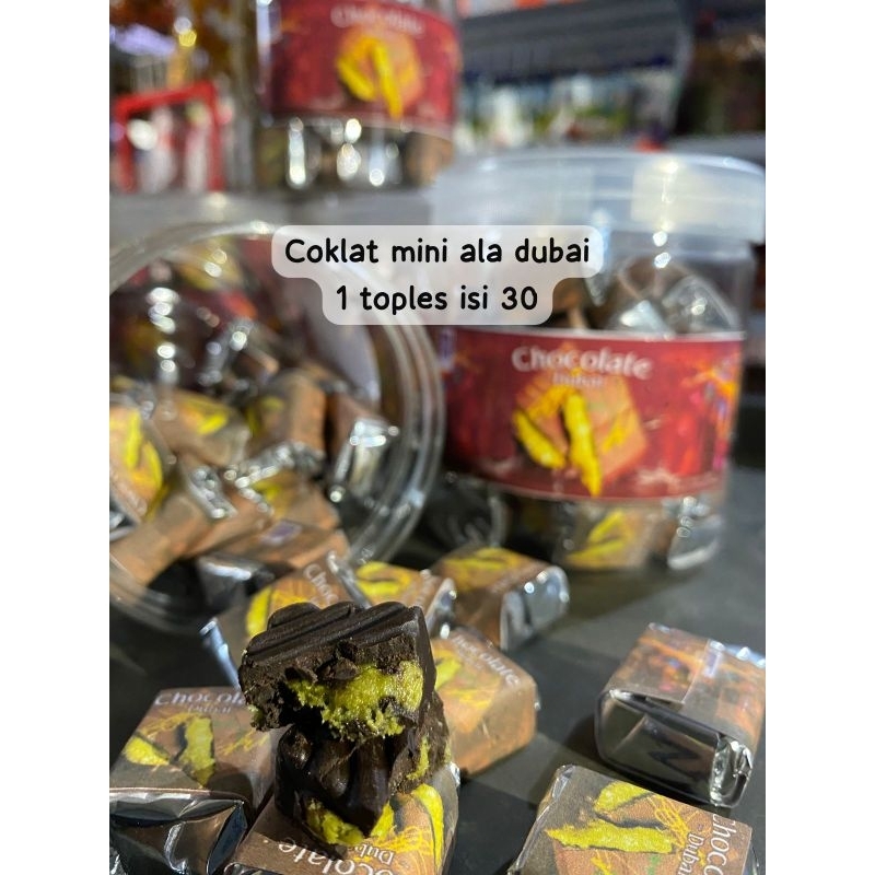 

Coklat ala dubai mini crispy 1 toples isi 30pcs