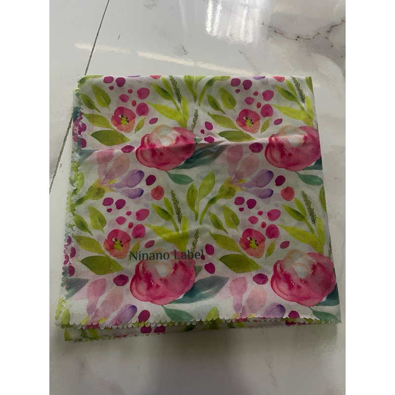 hijab segiempat ninano label