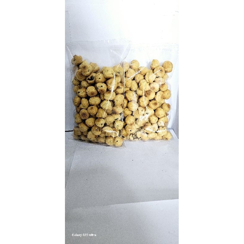 

KUE SOES CREAM COKLAT 250GR DAPAT BUNGKUS