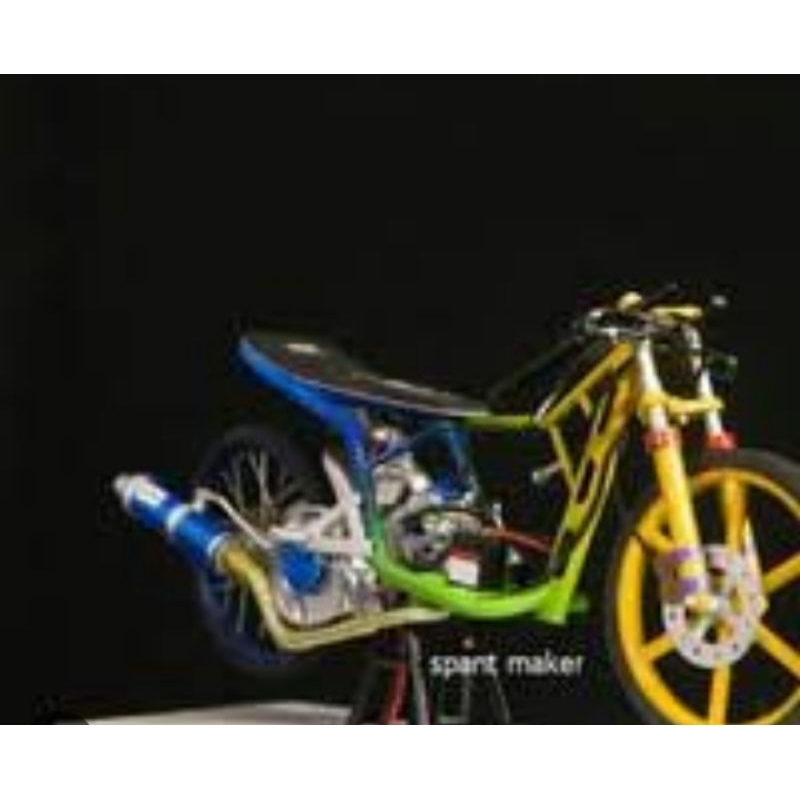 miniatur motor drag Honda Scoopy ala retro thai