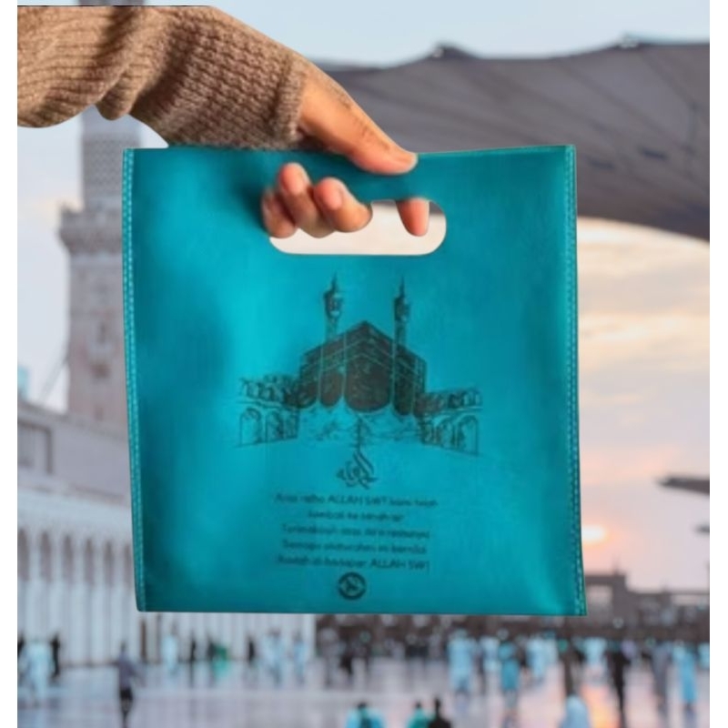 

Tas Godie Bag Bingkisan oleh-oleh Haji dan Umrah