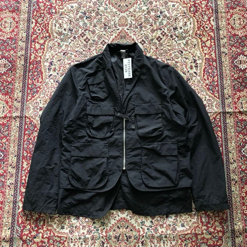 Unaffected utility multipocket jacket F532