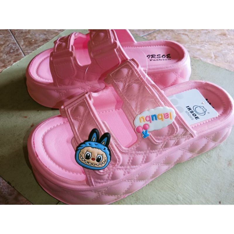 Sandal anak perempuan Sandal labubu anak Sandal anak kekinian Sandal anak perempuan lucu