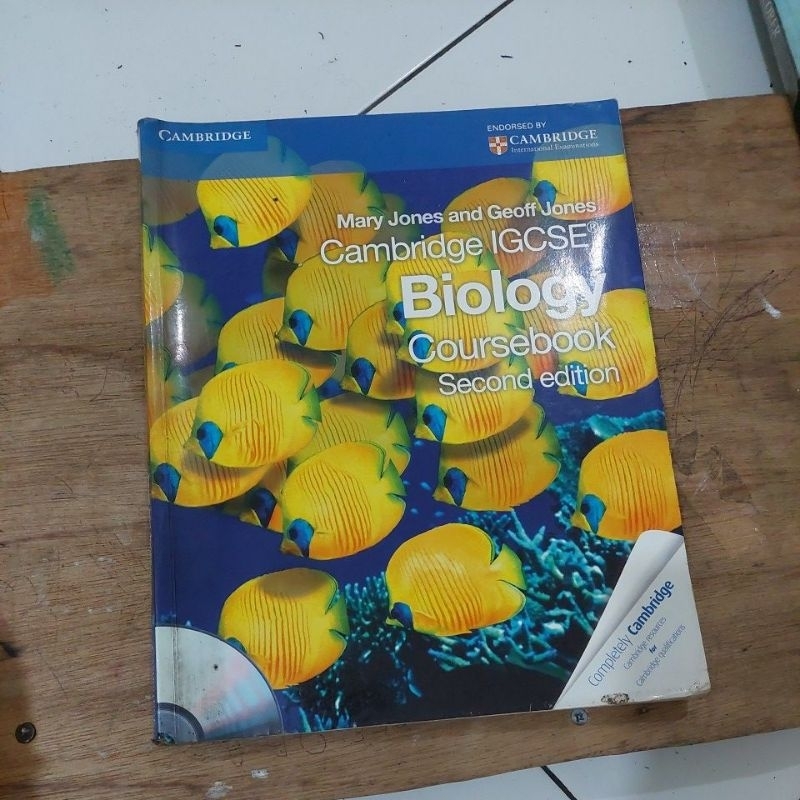 CAMBRIDGE IGCSE BIOLOGY COURSEBOOK SECOND EDITION