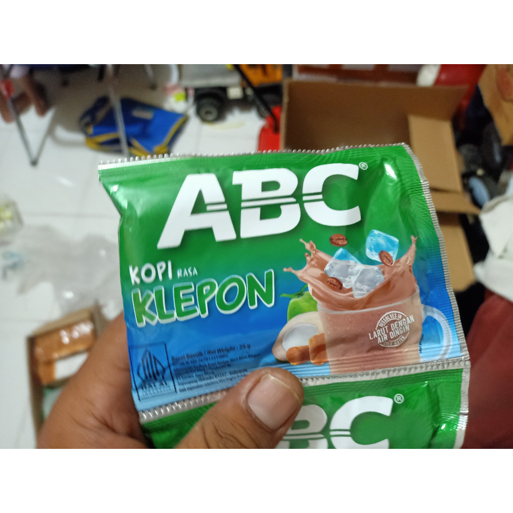 

Ay00! Kopi ABC Klepon 1 Renceng 10 Sachet Larut Dengan Air Dingin