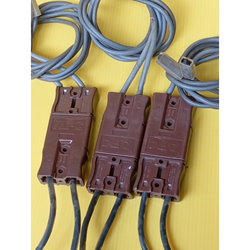 Kabel socet sambungan aki bekas copotan ups apc