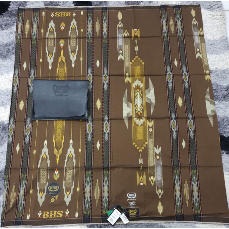Sarung bhs masterpiece SDB gold