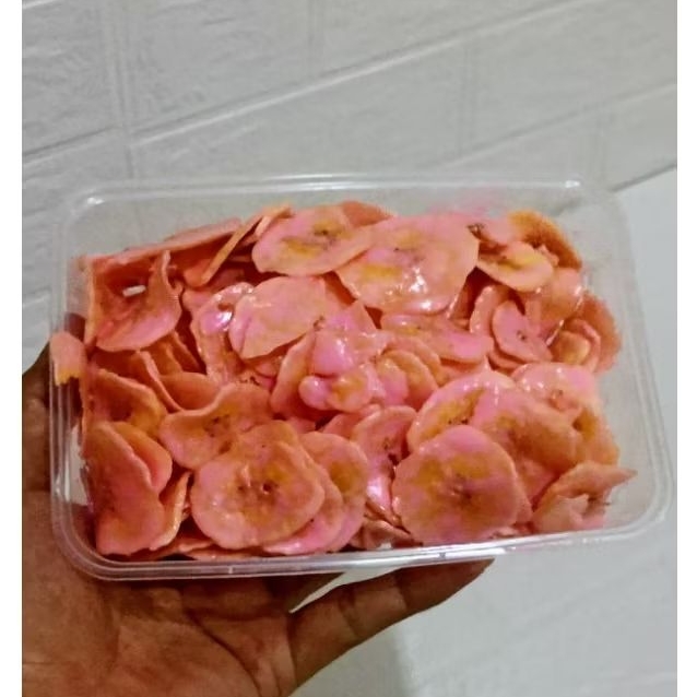 

KERIPIK PISANG LUMER RASA STRAWBERRY ukuran 500 ml. berat 150 gr. enaakkk poooll