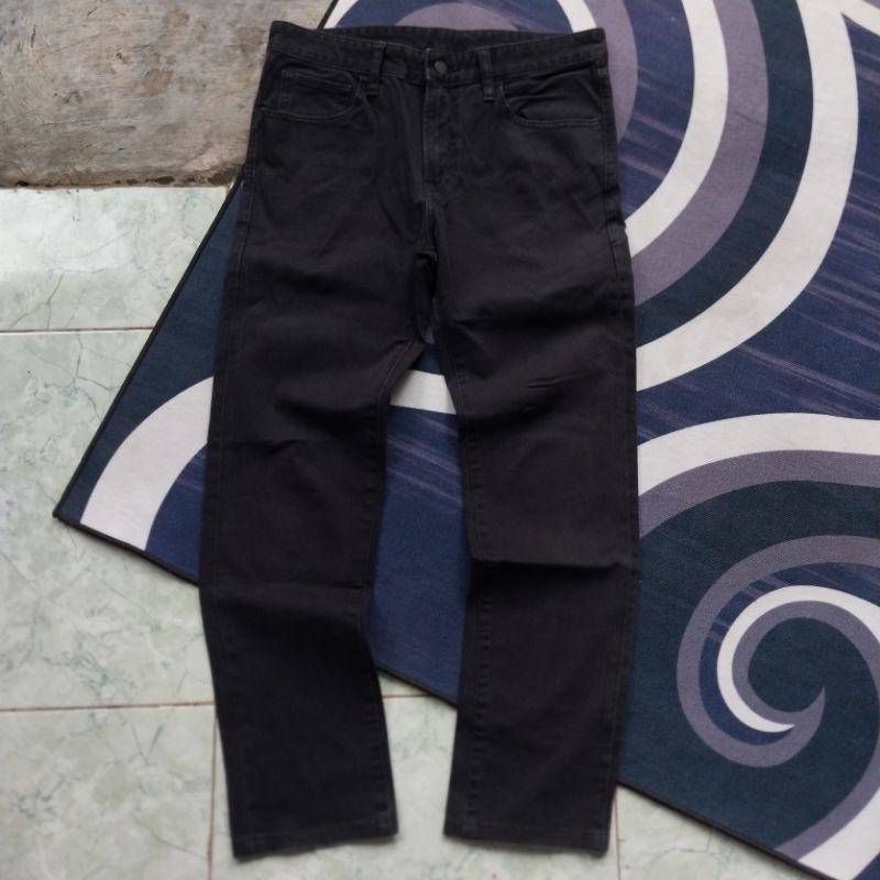 uniqlo jeans selvedge accent second bekas