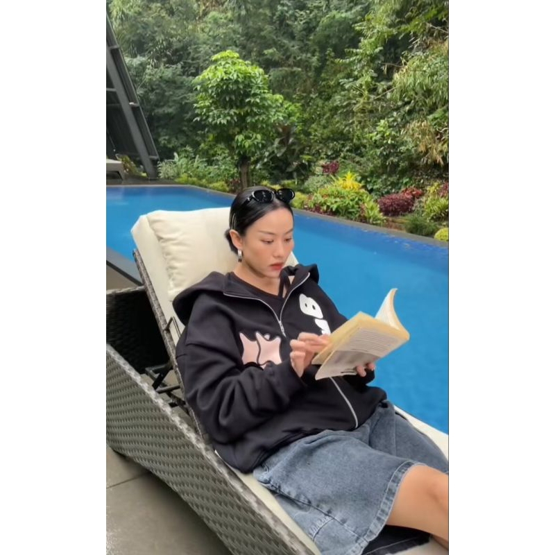 CHMB ZIPPER SENSATIONAL