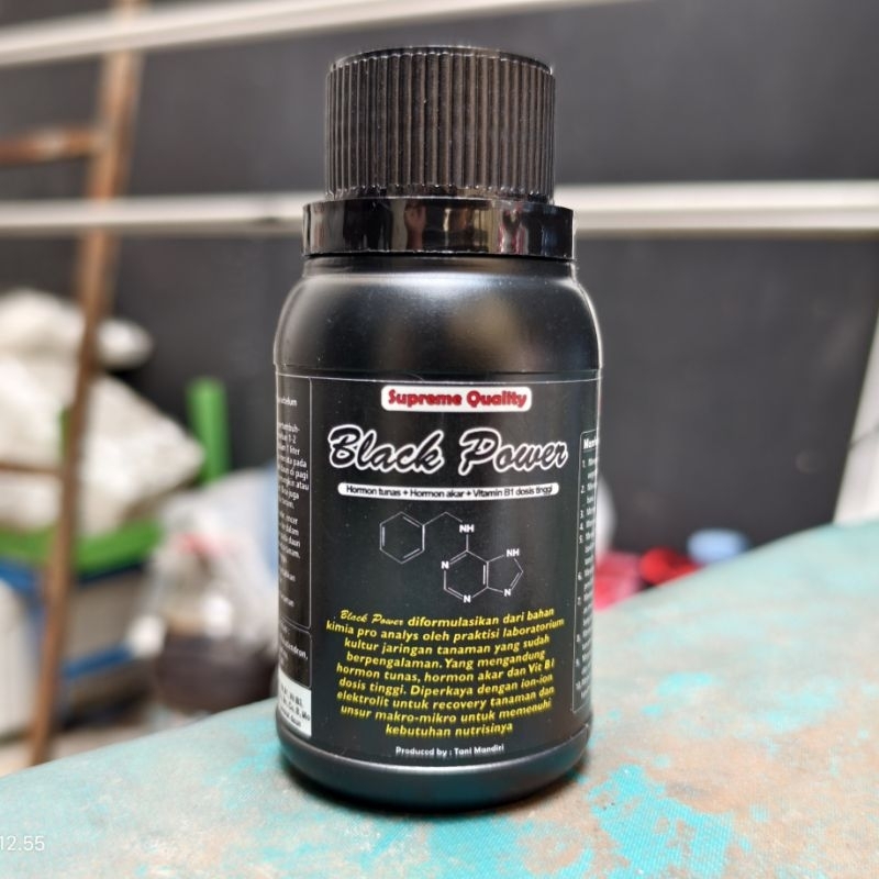 hormon perangsang tunas dan akar BLACK POWER 100 ml