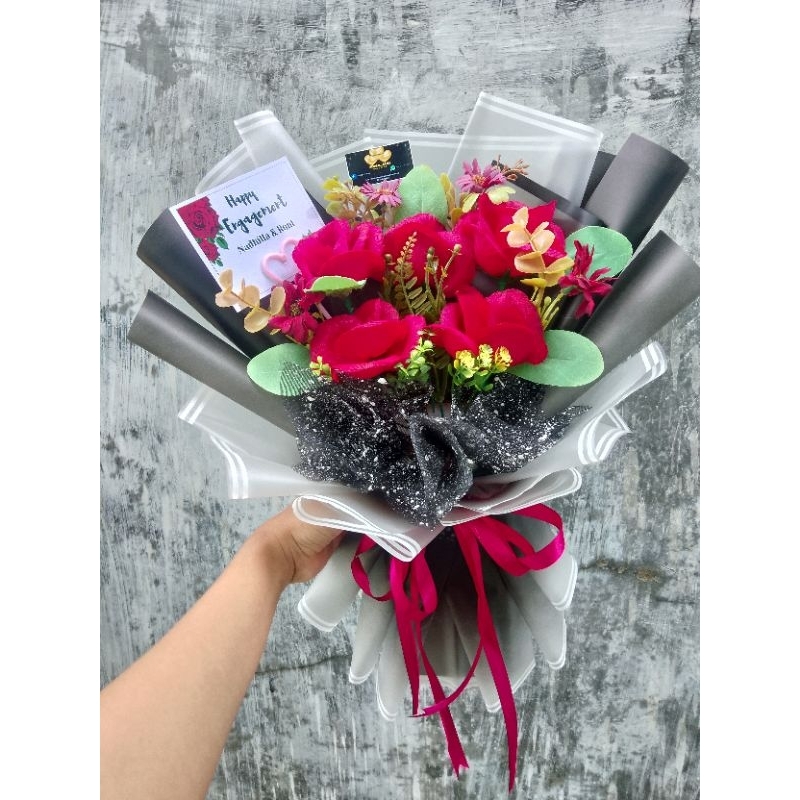 

Buket bunga artificial