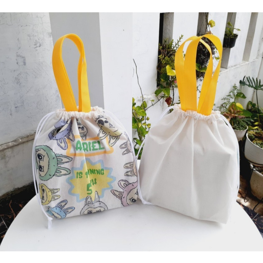 Souvenir Tas Serut Ultah Blacu Custom Motif Frozen