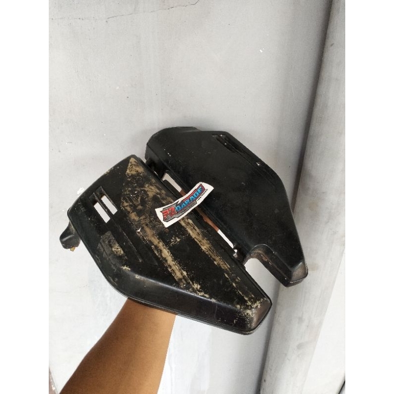 Tepong aki tutup aki gl100 gl125 CB100 K5 original