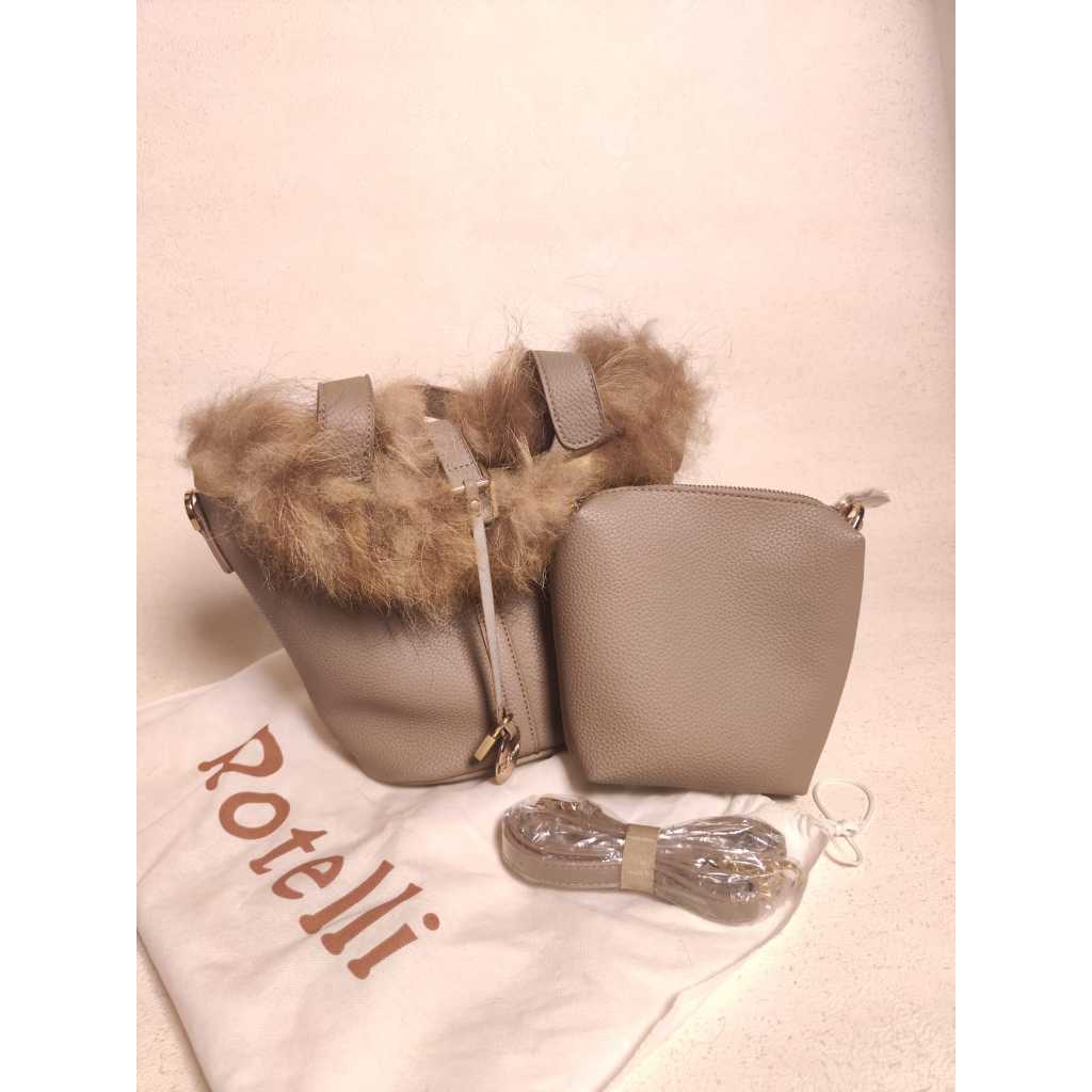 Rotelli Hand / Sling Bag / Tas Selempang Wanita Preloved