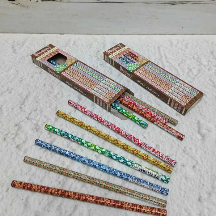 

(12pc) pensil 2B batik/pensil2B/pensil batik/pencil 2B