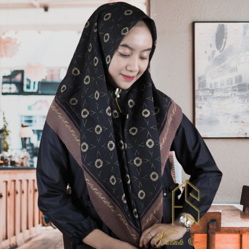 KERUDUNG ZIPPER RESLETING HIJAB VOAL MOTIF SEGIEMPAT