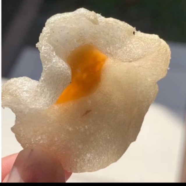

SALTED EGG CHIPS (MENTAH) 500g KERUPUK TELUR ASIN