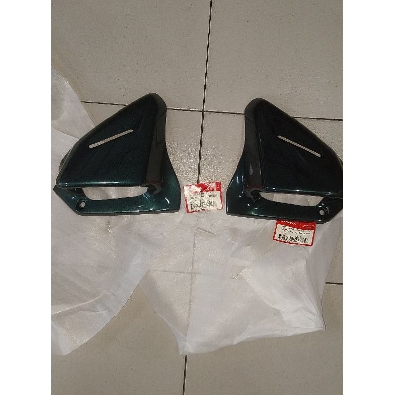 Cover kuping tengki atau Shroud kanan dan kiri untuk Tiger 2000 Old number part 50260KBW900ENS & 502