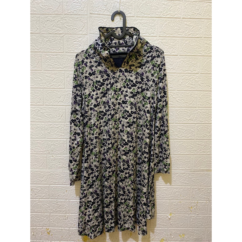 preloved atasan bunga-bunga