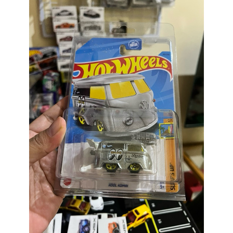 Hotwheels Kool Kombi Zamac (Free Protector)