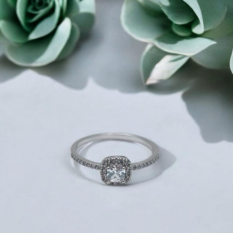 XUPING ~ Cincin Wanita Mata Gemma Kotak Cantik