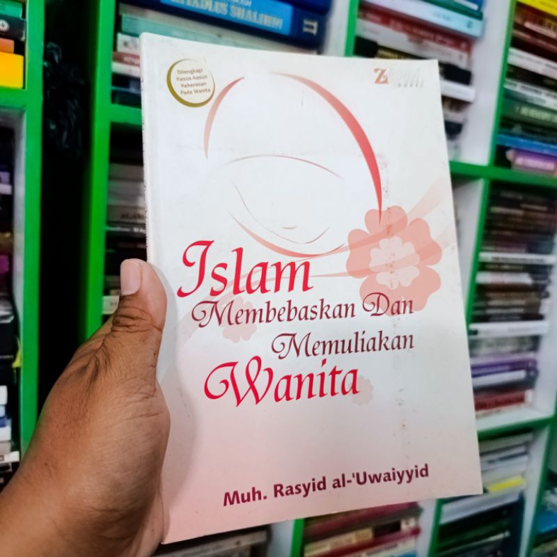 (ORI) buku Islam membebaskan dan memuliakan wanita