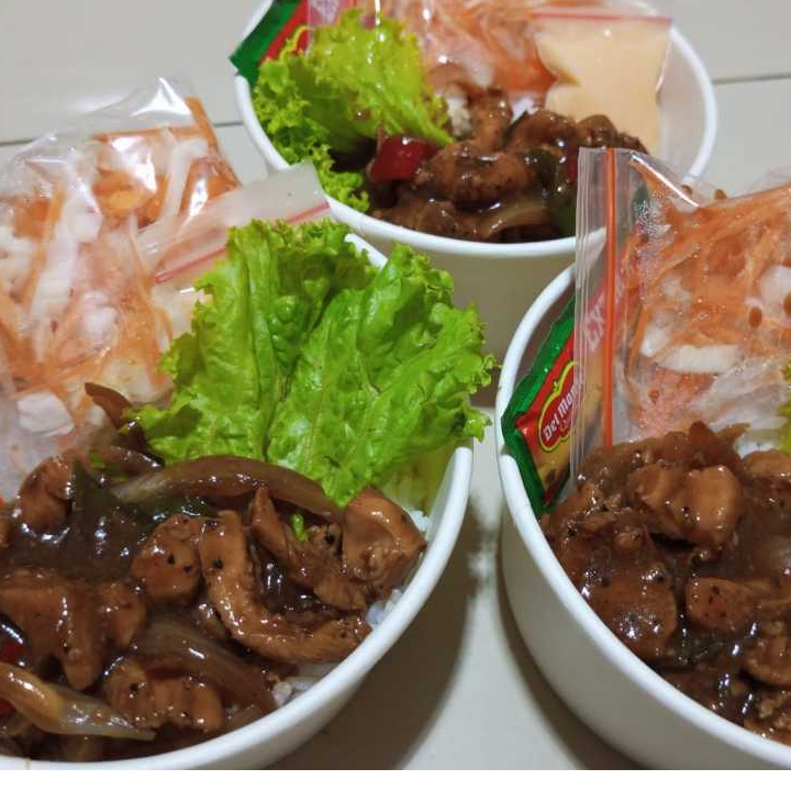 

Nasi Ayam Lada Hitam | Nasi Kotak Murah, Praktis dan Enak