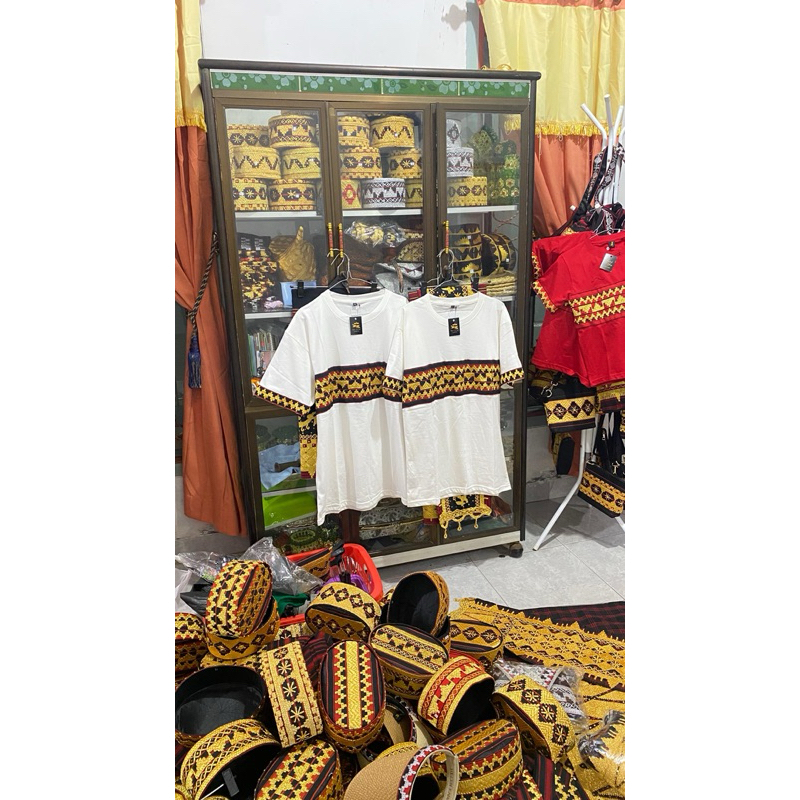 

Kaos Tapis Lampung Modern Asli Sulam Tangan
