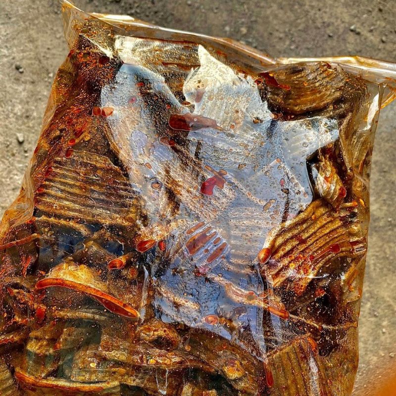 

Sebring Kerupuk Jengkol Pedas Daun Jeruk 250 gram