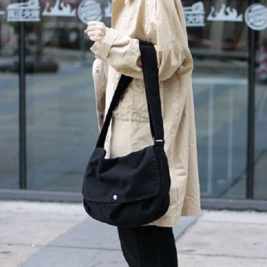 TAS CANVAS ENZIE BESAR TAS SELEMPANG COCOK BUAT PRIA WANITA